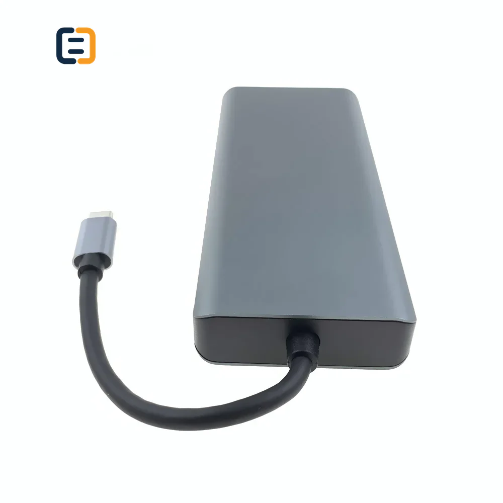 12-in-1 USB USB-C hub - product image 5